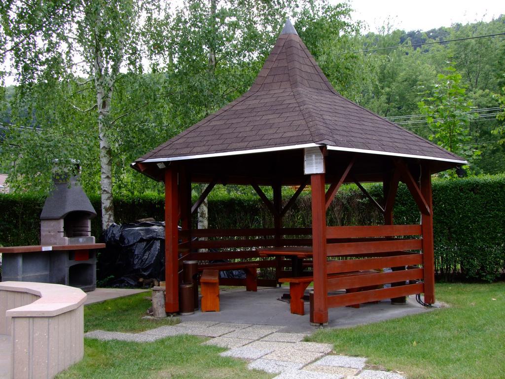 Rajna Apartmanház Bogács Exterior foto