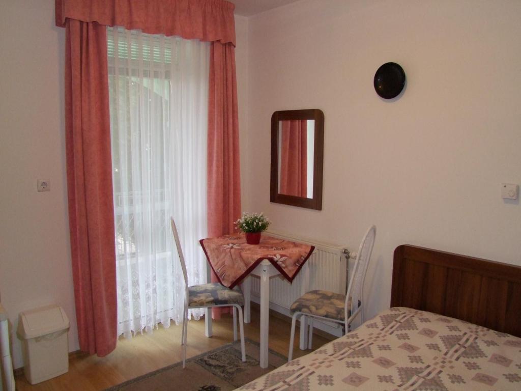 Rajna Apartmanház Bogács Quarto foto
